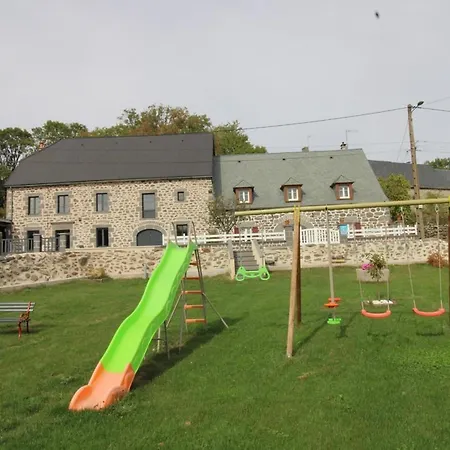 Maison De Caractere Avec Jardin Pres Des Stations De Ski, Ideale Pour Familles Et Amoureux De La Montagne - Fr-1-742-80 *